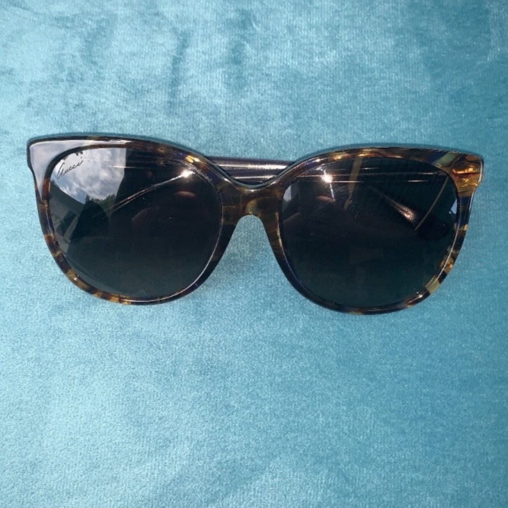Authentic Gucci Oversize Sunglasses!